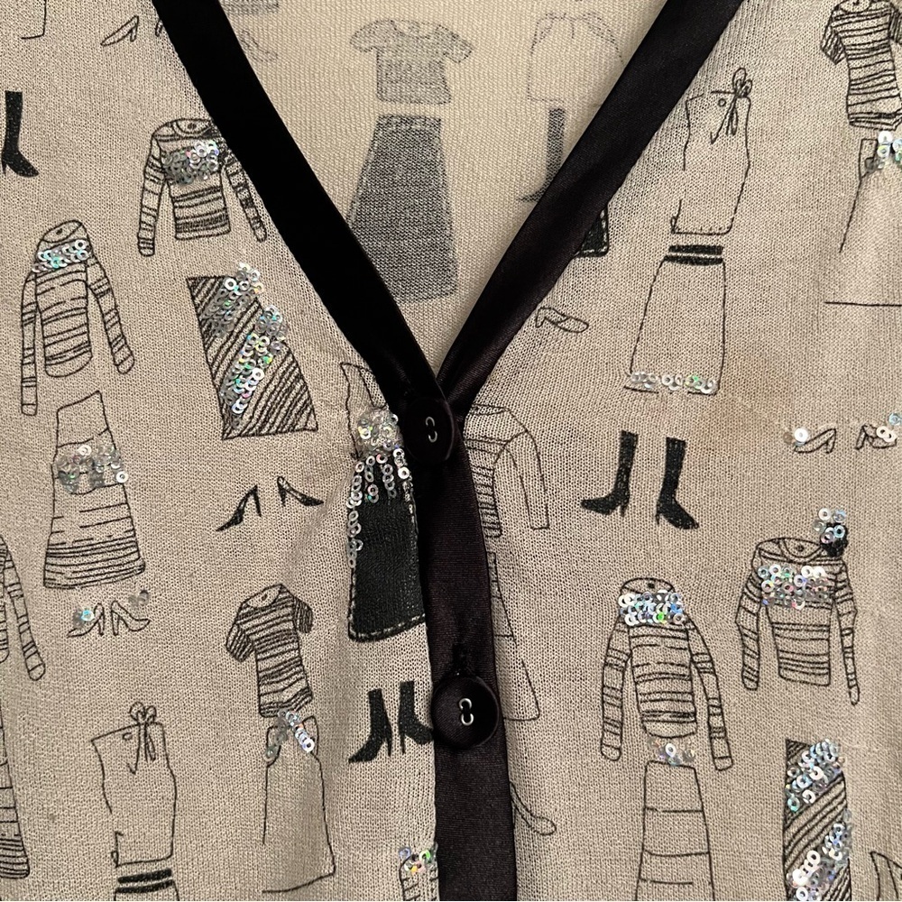 Oliver Perry Knit Cardigan with Dress and Shoe Design Artwork Sketches Size XS - Picture 3 of 4